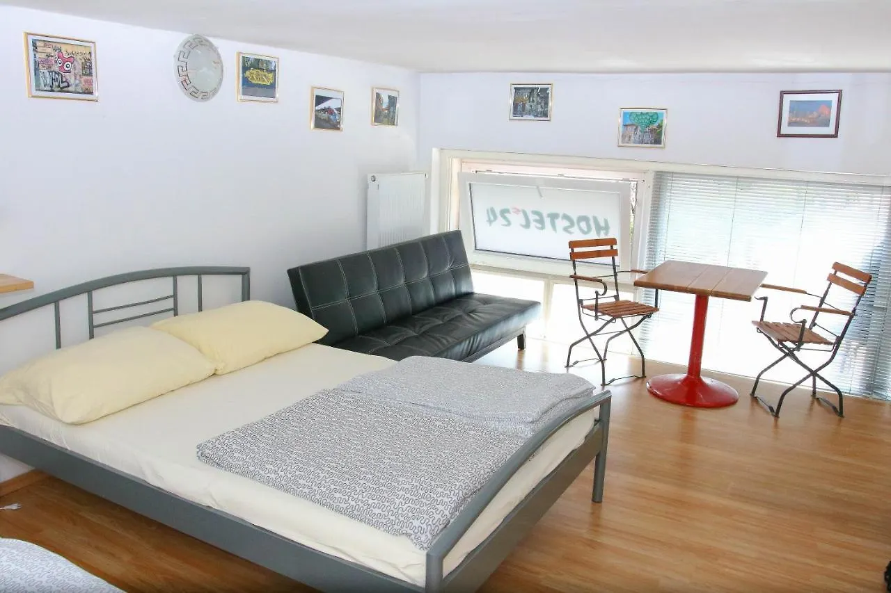 Hostel 24 Lublaň 0*,  Slovinsko