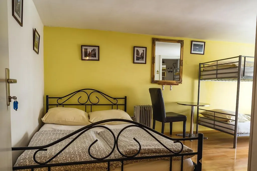 Hostel 24 Lublaň Slovinsko